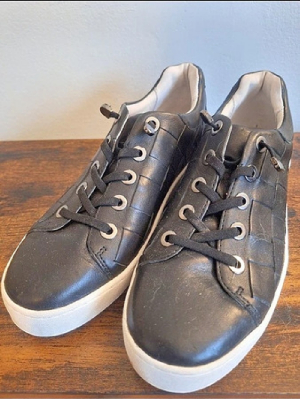 Women's Jambu Chloe Black Sneakers US 8.5M